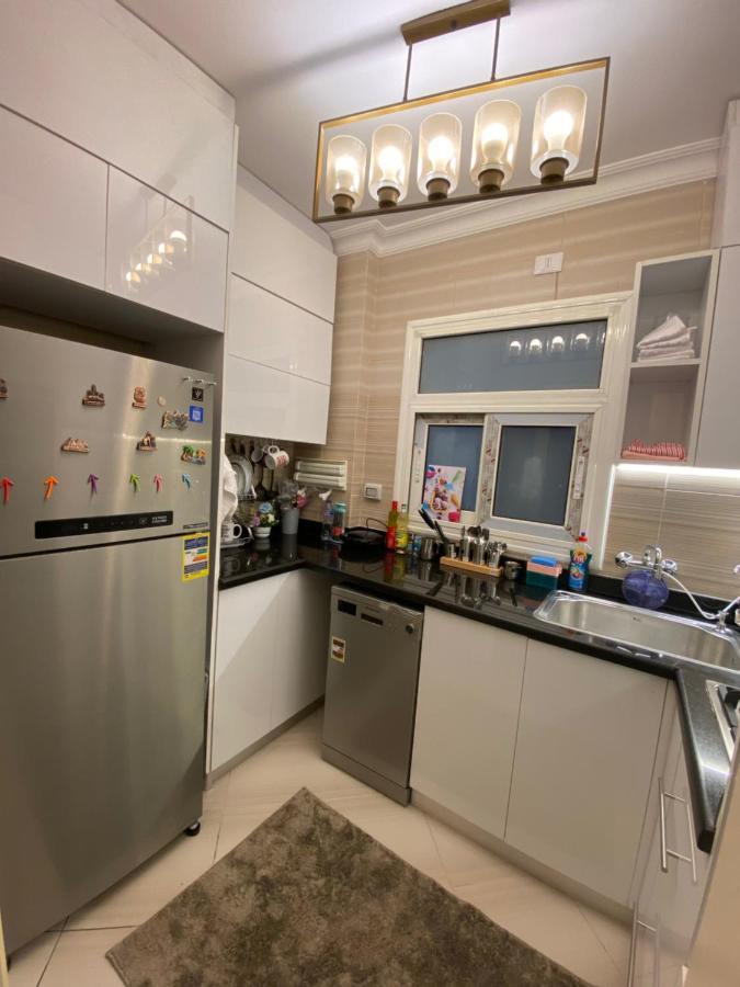 Madinaty Well-Furnished 3- Bedroom Apartment - شقة فندقيه للايجار مدينتي Madinat ash Shuruq Exterior photo